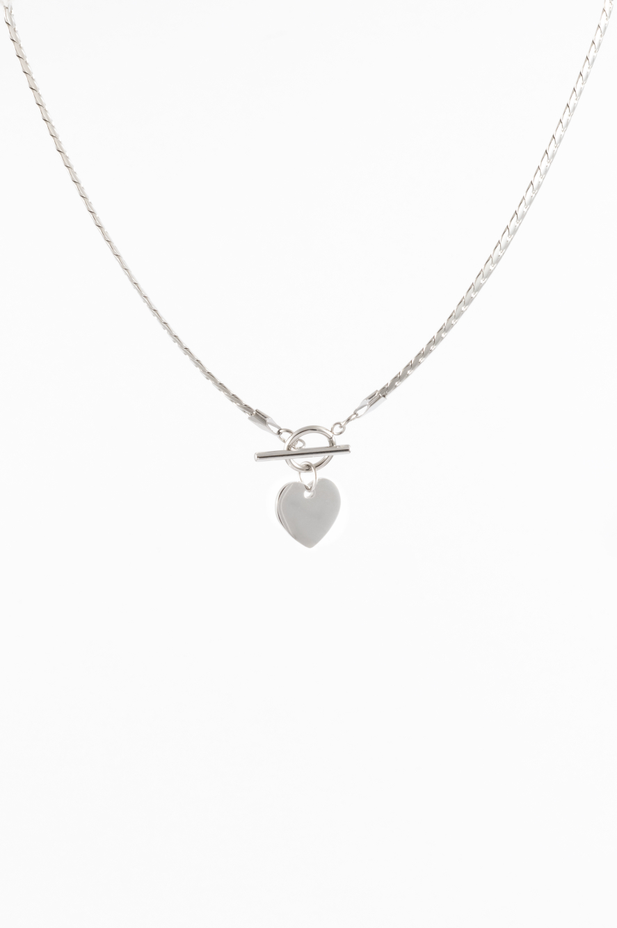 韓国発【Hei】(Silver925) alice heart pendant necklace 追跡送 韓国発【Hei】(Silver925) alice heart pendant necklace 追跡送
